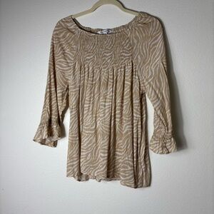 Emily Daniel’s Women's Tan Zebra Print Smocked Top size XL